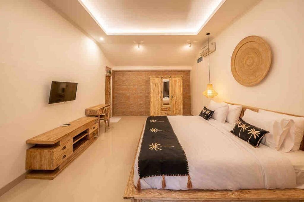 Villa James Seminyak *