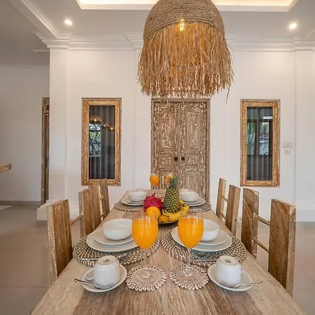 Villa James Seminyak Exterior photo